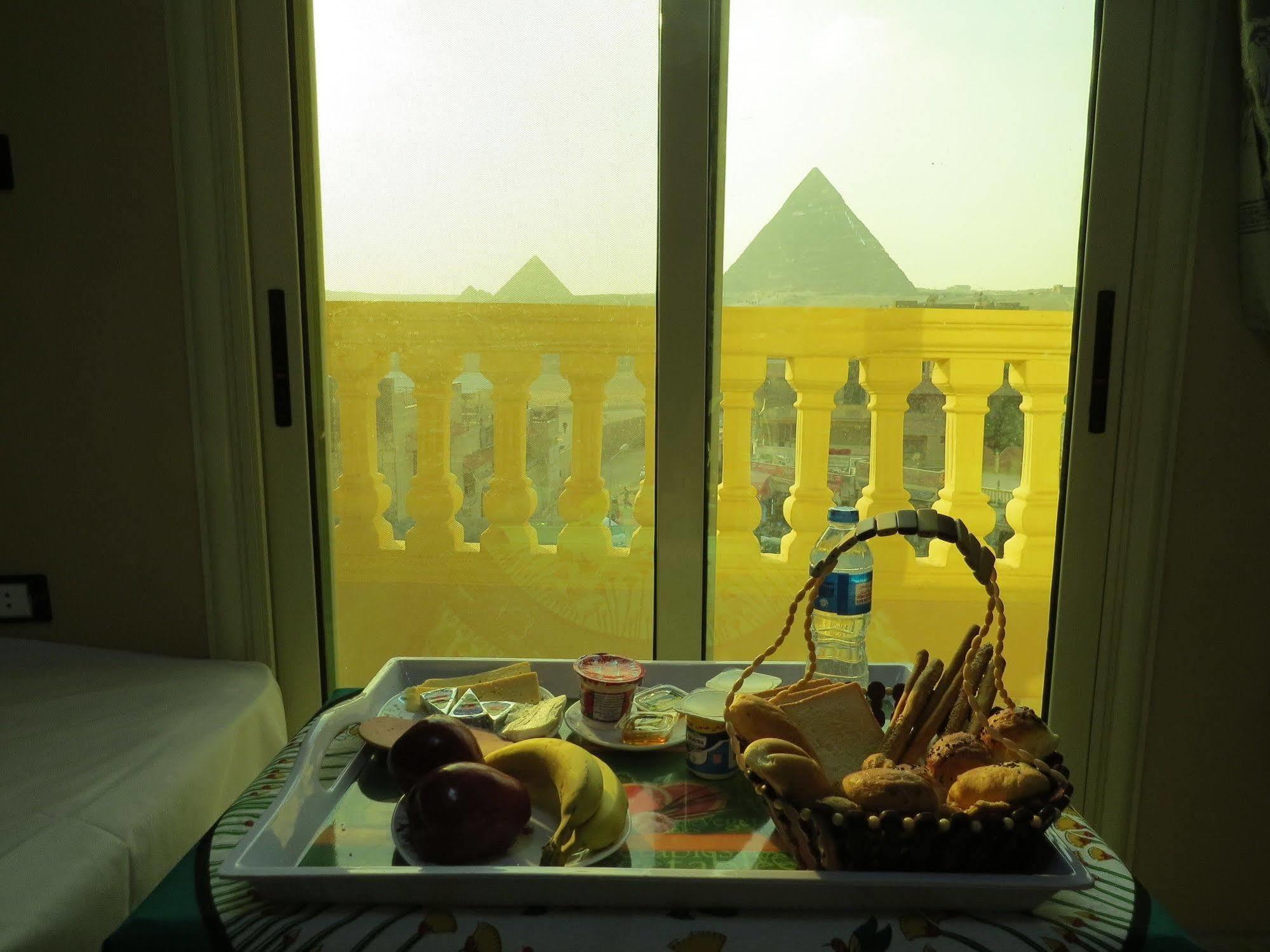 Mena Inn Pyramids Giza Exterior photo